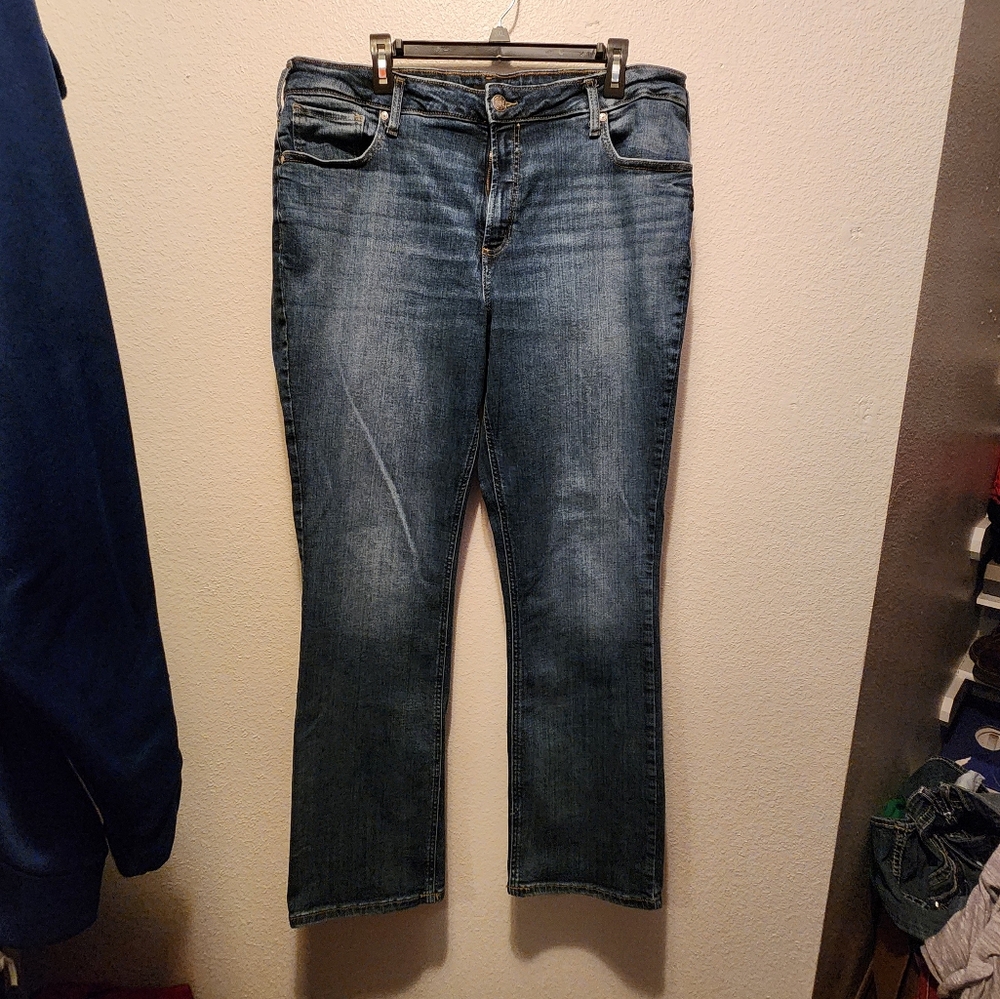 Silver Jeans - Avery Slim Bootcut 20W/33L